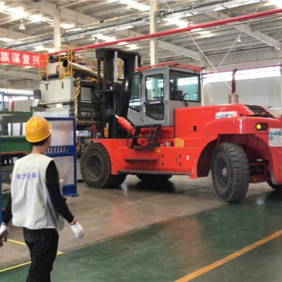 北京黃村叉車出租電話、吊車、升降車租賃一站式