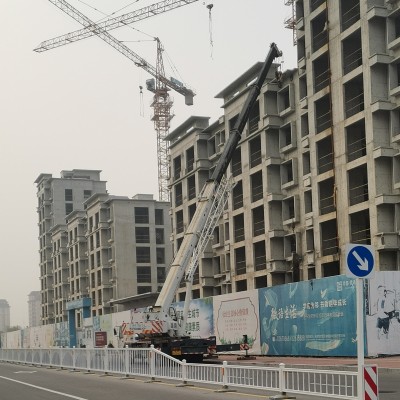 北京通州區(qū)梨園吊車出租  叉車出租價格最低