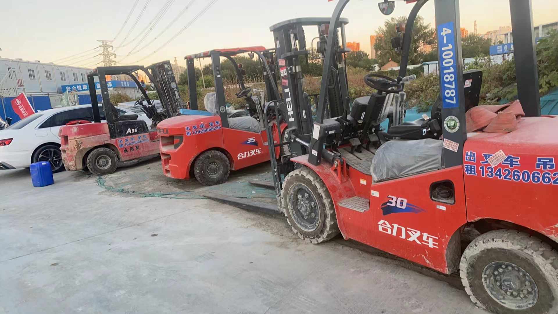 通州區梨園叉車出租  吊車出租就近派車誠信服務